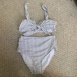 Zaful Black and White Striped High Waisted Bikini with Bow Front & Keyhole Back